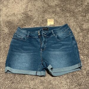 BloomChic Classic Blue Jean Shorts